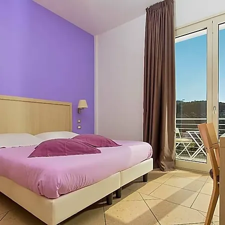 Bed & Breakfast De Maria House