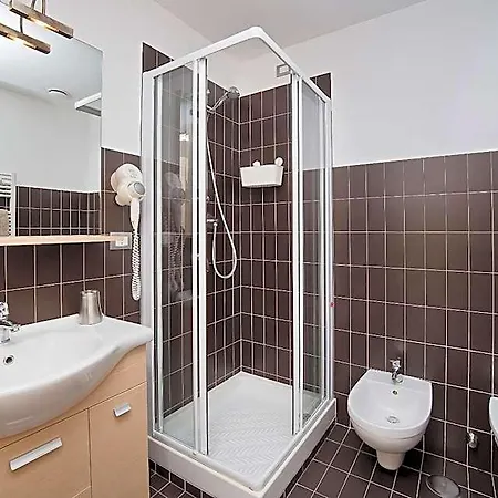 De Maria House Bed & Breakfast 4*